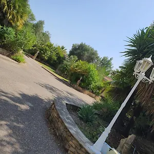 Garden Hotel