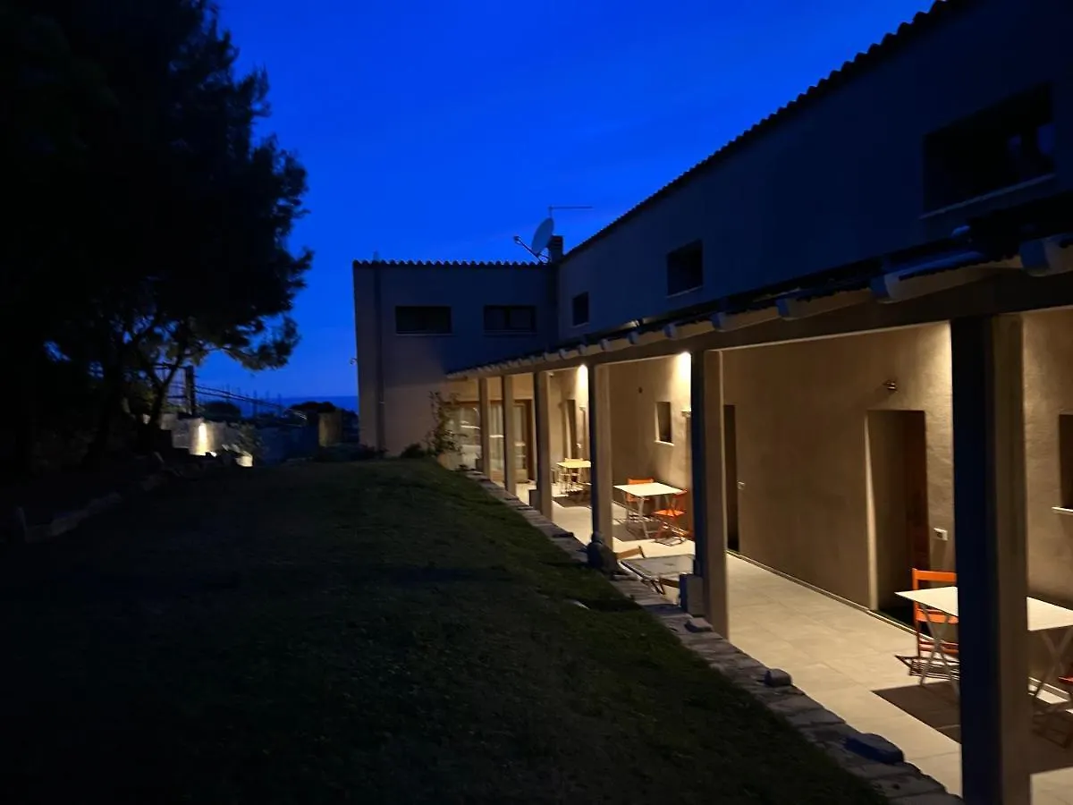 Alelca Domo Bed & Breakfast Buggerru Italy